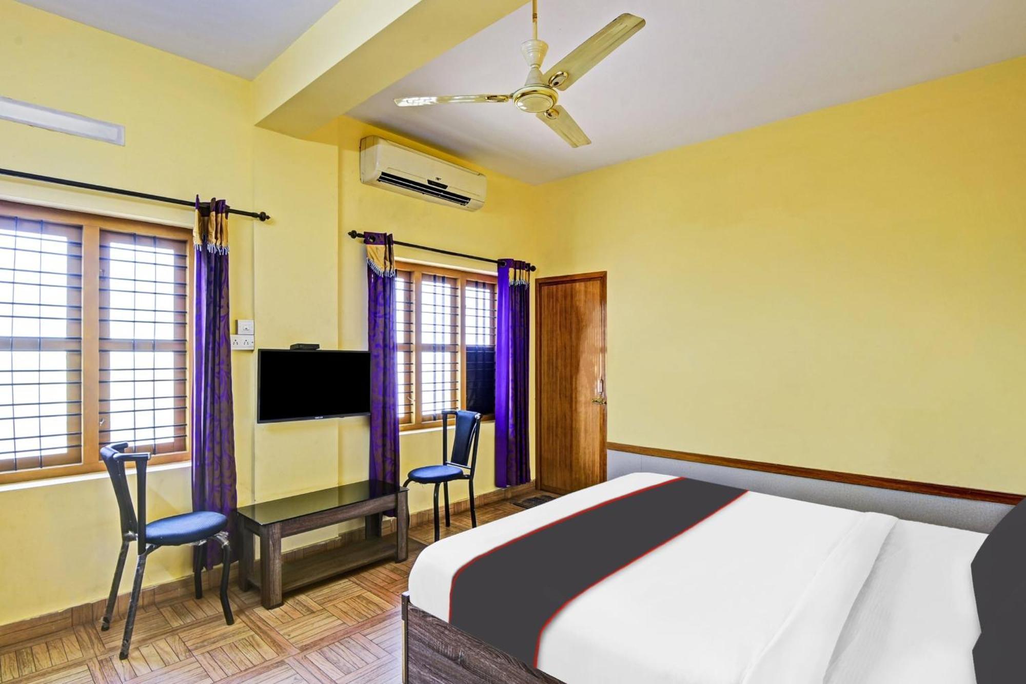 Collection O Express Suites Kakkayam Exterior foto